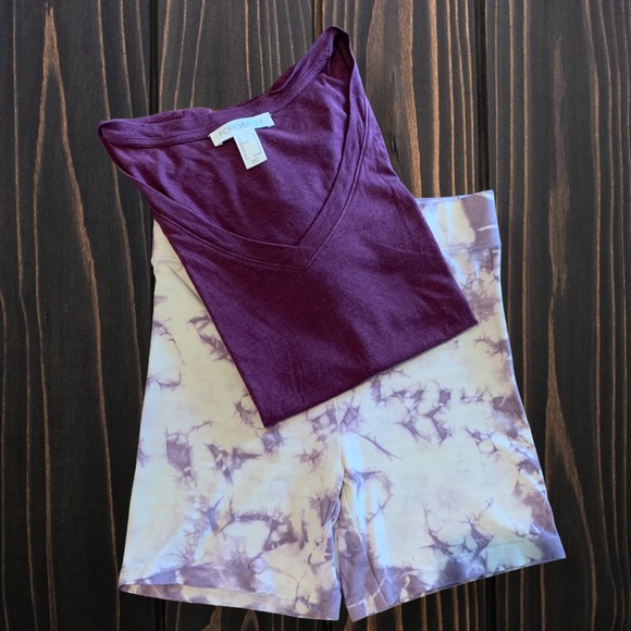⭐️ Wāhine Tie Dye Biker Shorts in Poni (purple) - NEW - Picture 6 of 8